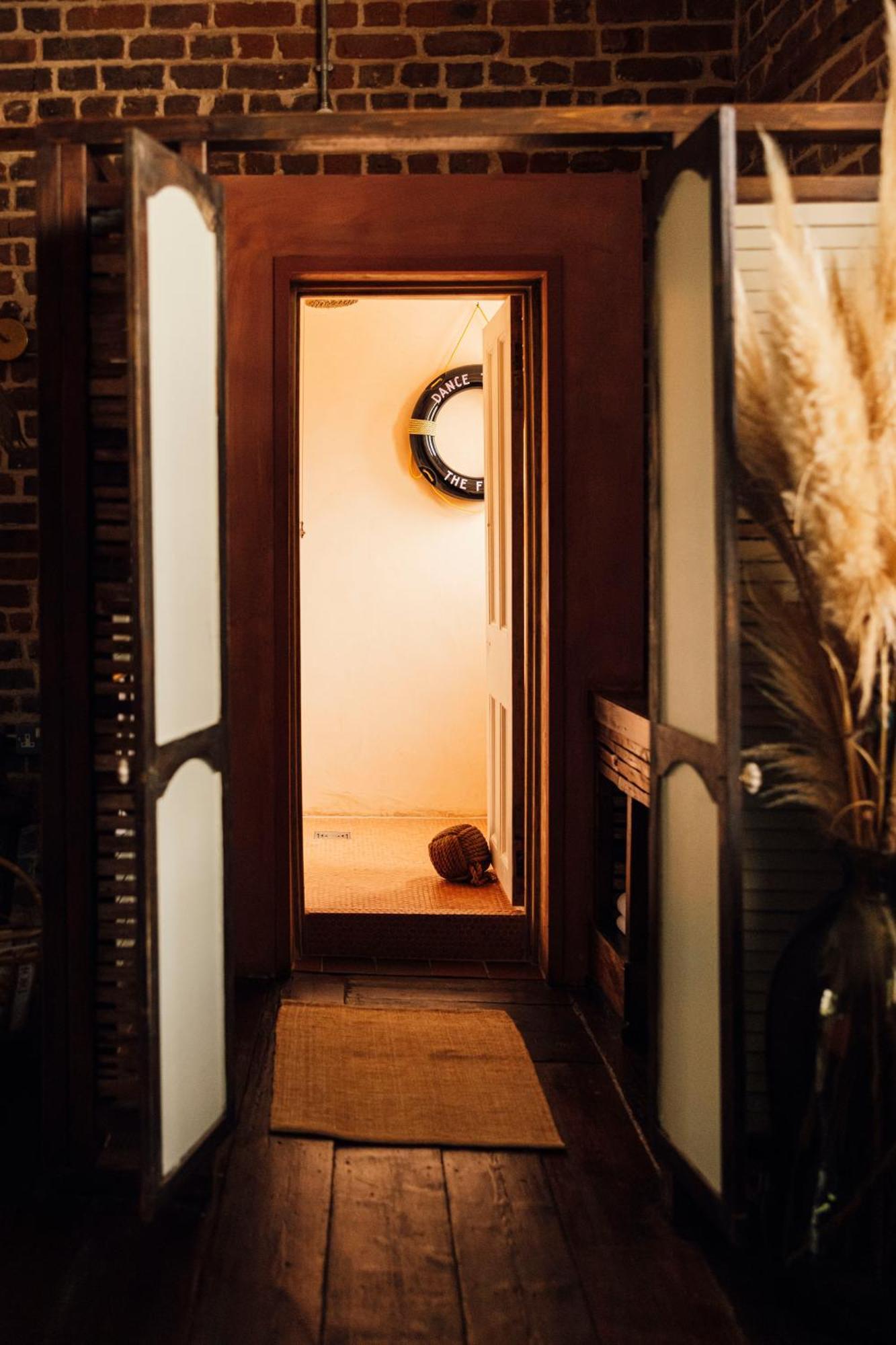ホテル The George & Heart House マーゲイト エクステリア 写真